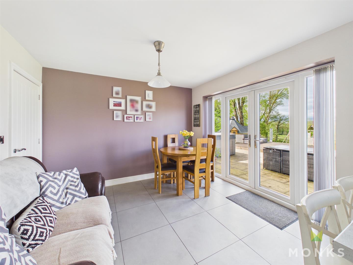 62 Prescott Court, Shrewsbury, SY4 2BF For Sale